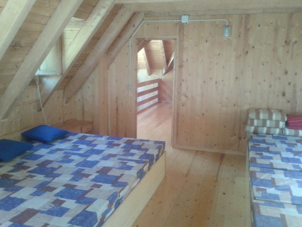 Refugi Del Fornet Hostel Alos d'Isil Ruang foto